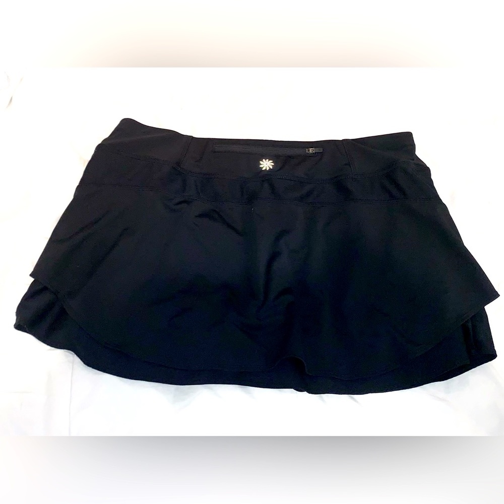 ATHLETA black tennis skirt skort women’s size large - EUC